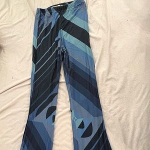 Novella royale Janis bells